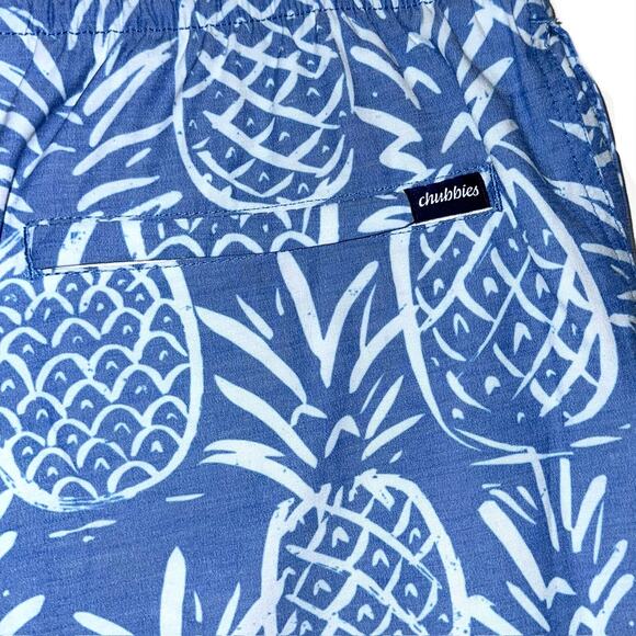 Chubbies The Thigh-Napples Blue Pineapple 5.5” Swim Trunks Size L - Picture 7 of 16